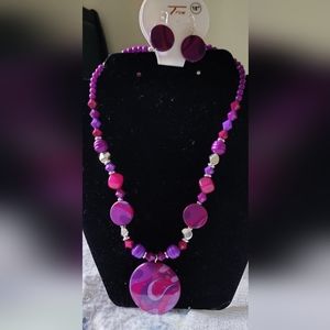 Necklace set
